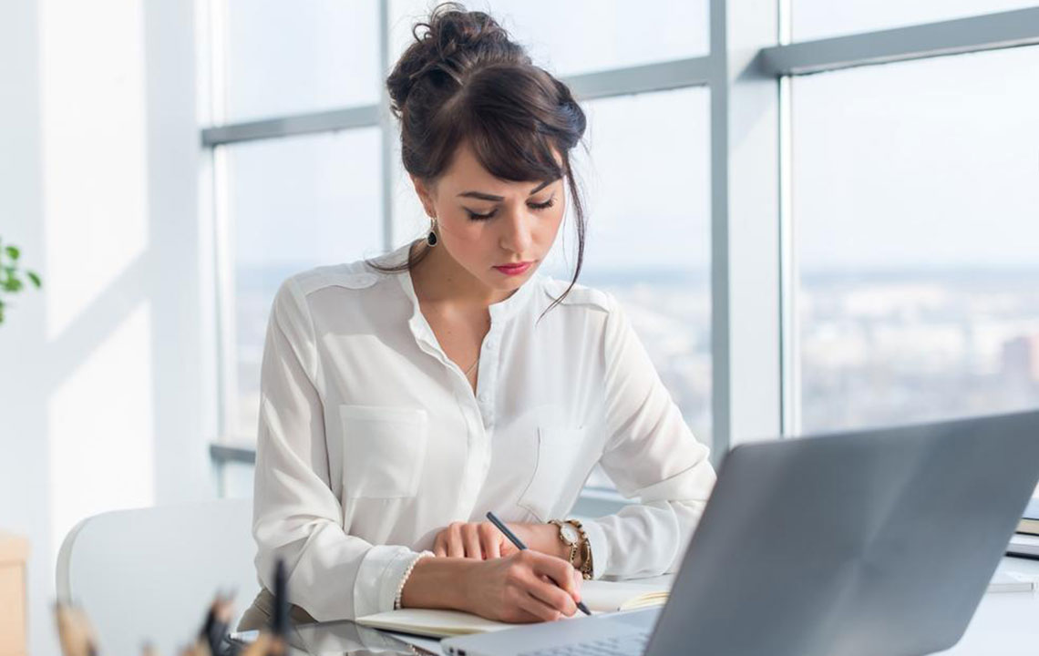 3 careers you can have with any bachelor’s degree